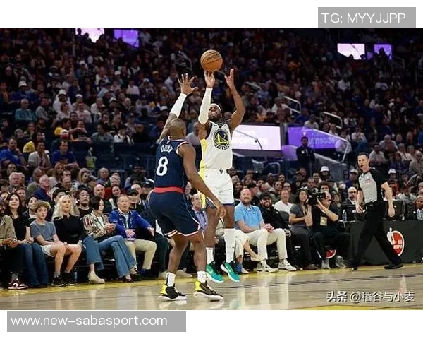 米切尔上半场表现平平仅得10分7投3中三分球命中率低迷